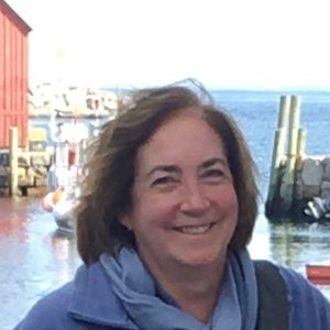 Meet your Posher, Loretta